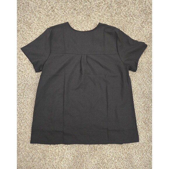 SCRUBSTAR Black Pull Over  V Neck Scrub Top Shirt Size Medium *NWT* - Picture 2 of 5